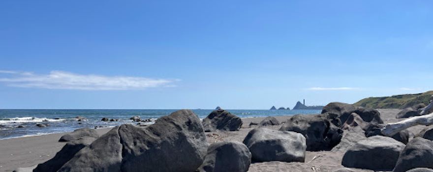 Tapuae Beach