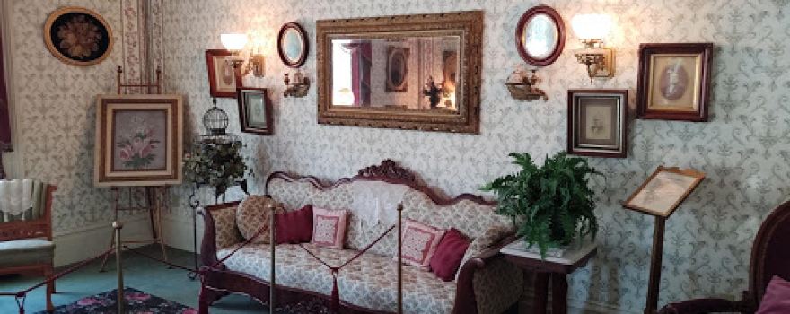 Rich-Twinn Octagon House