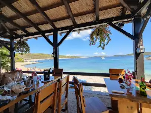 Plaža Tepluš