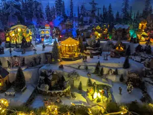 Christmas Ornament Factory