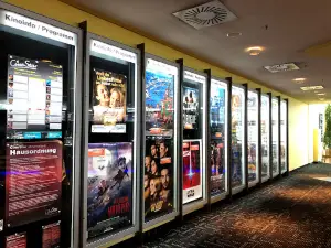 CineStar