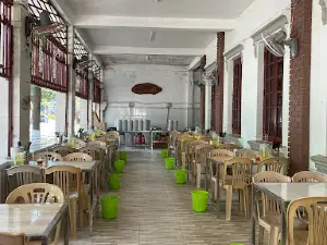 Bánh Ướt Ông Ù