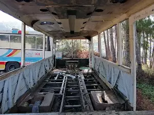 Ambasing Bus Ruin