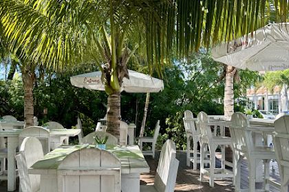 Castaways Conch Bar