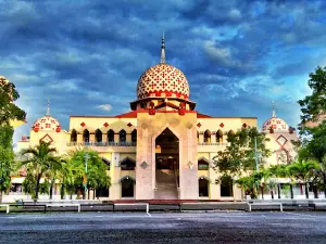 Al-Markaz Al-Islami Mosque