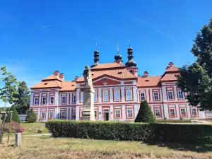 Museum and Gallery of the North Pilsen in Marianske Týnice, po