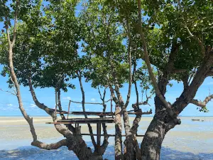 Pantai Merida Sabong