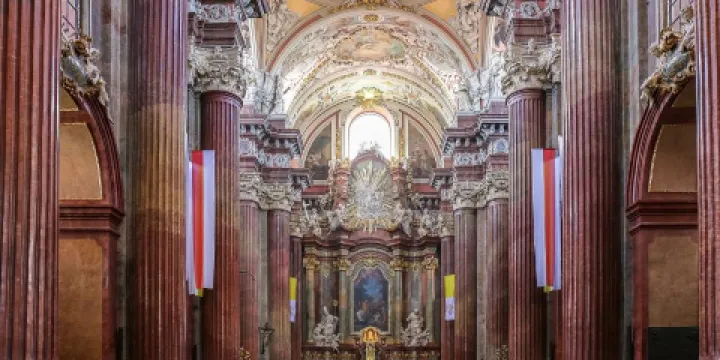 永援聖母暨瑪利亞瑪達肋納聖殿