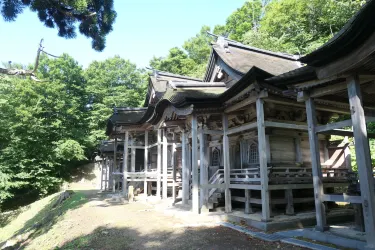 Akagami Shrine Goshado