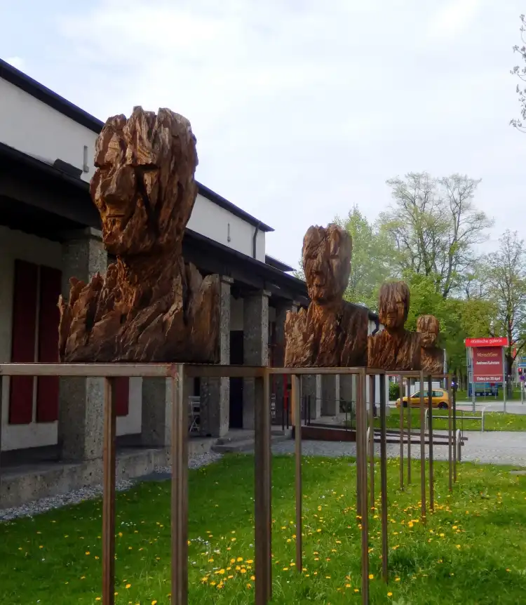 Hotels near Stadtische Galerie