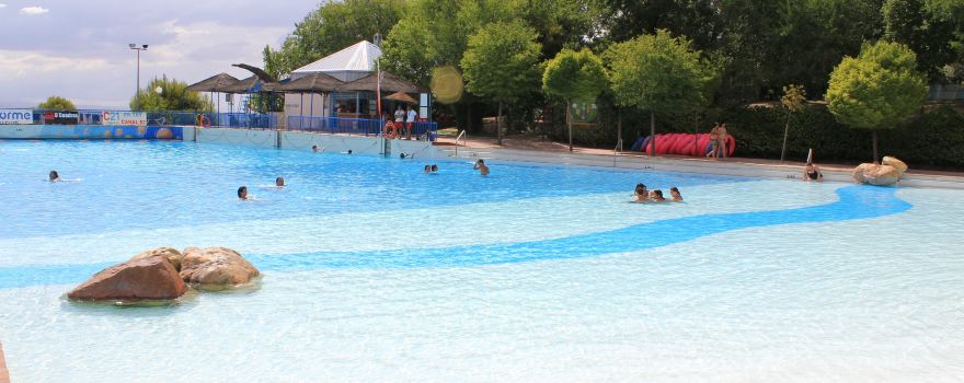 Aquaola Water Park