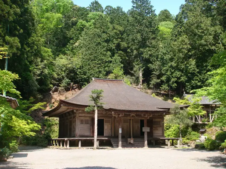 Hotels near Myorakuji Temple