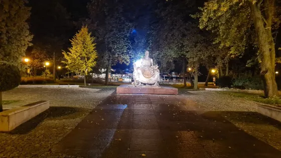 Statue of Jan Kochanowski