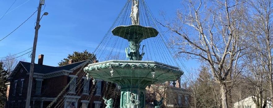 Broadway Fountain