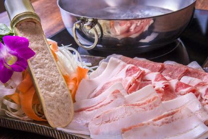 Okinawa Tonkatsu Shokudo Shimabutaya Kumoji