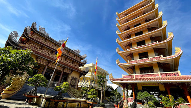 Duc Hoa pagoda