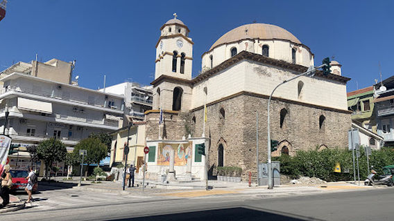 X nails and make up experts beauty center samos