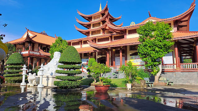 Chùa Chánh Giác - Suối Rao