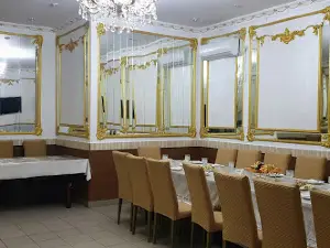 Akzhol lounge bar