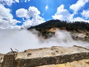 Dieng Welcome Statue
