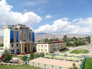 Devashtich Monument