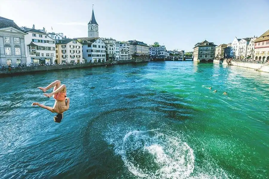 Hotels near Lake Zurich, Eastern Bank