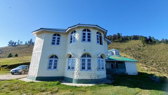 Parashar Lake