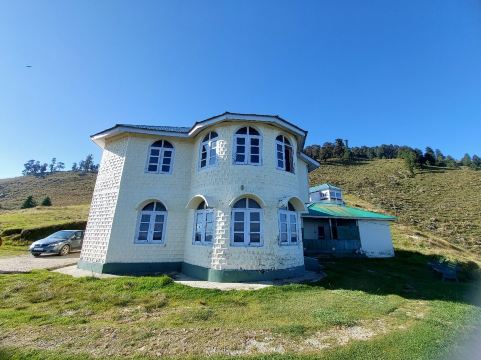 Parashar Lake