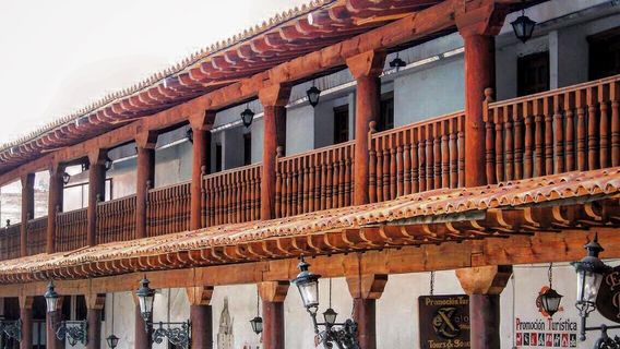 José Parres Arias Main Square