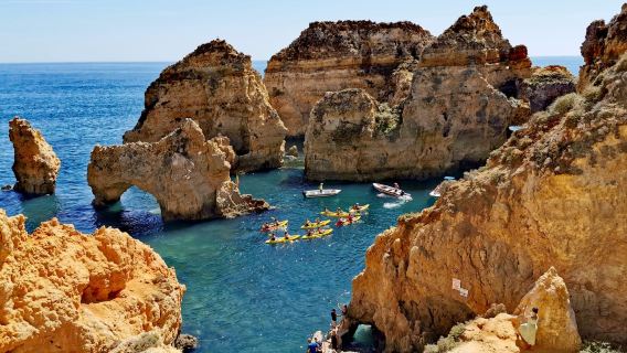 Ponta Da Piedale