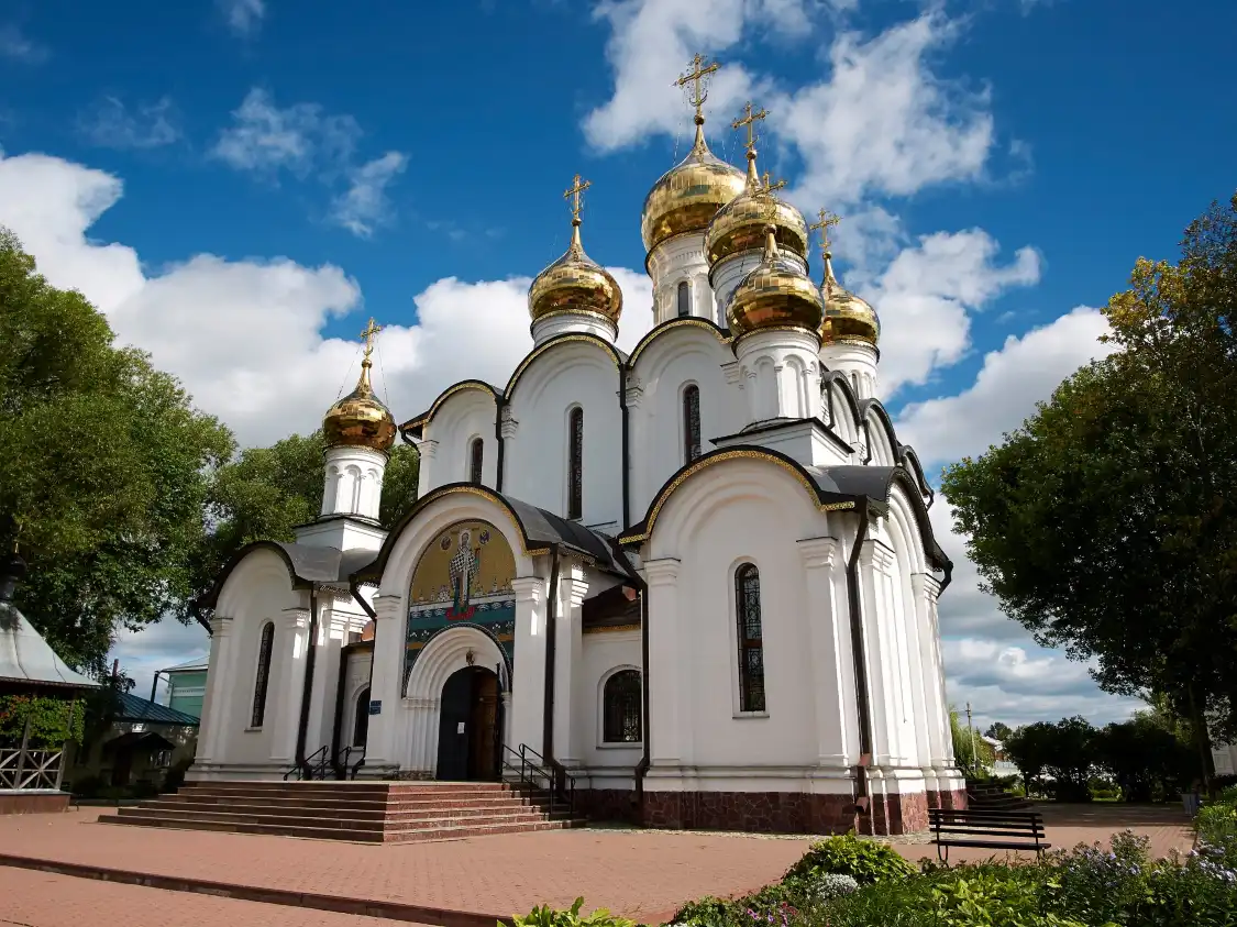 Hotels near Nikolsky Women's Monastery