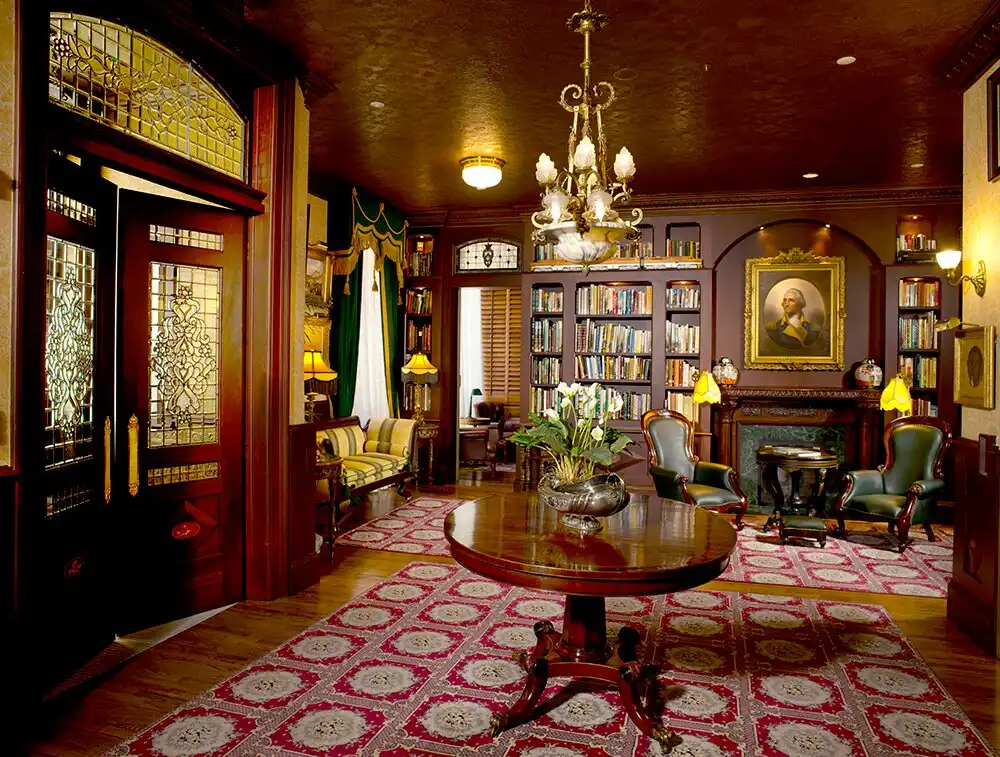 Hotel in zona American Museum of Western Art