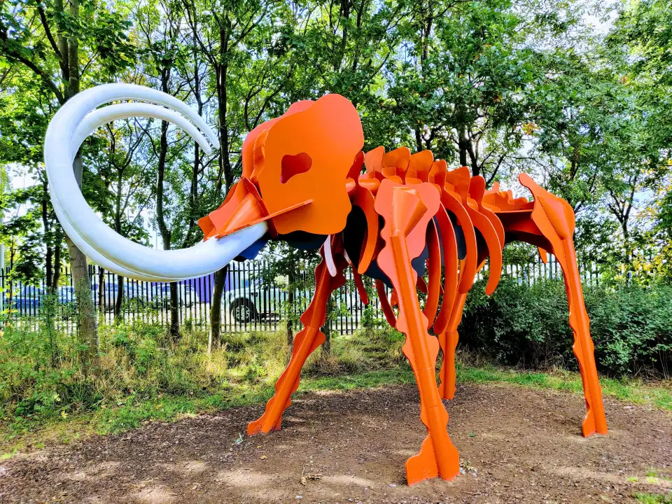2_Teessaurus Park