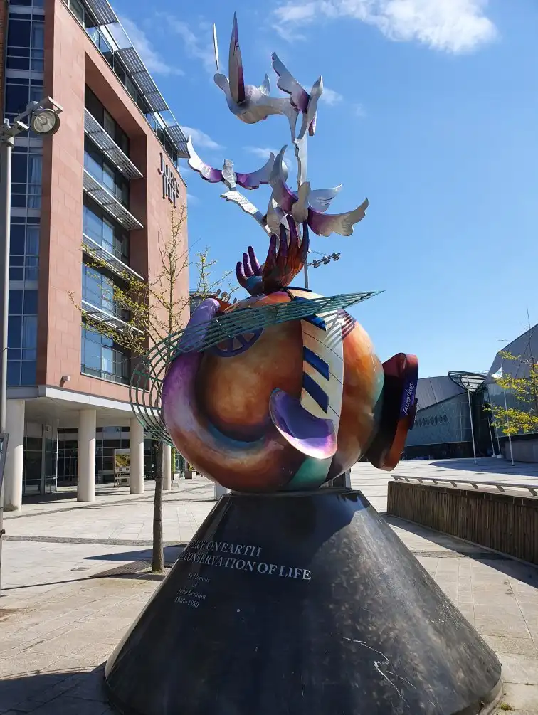 Hotels near Queens Dock