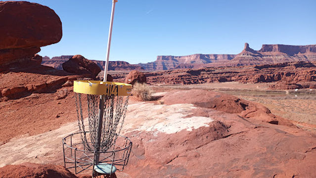 Base Camp Adventure Lodge