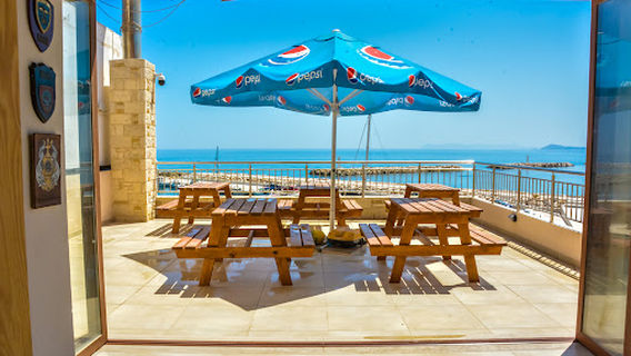 Royal Octopus PADI 5* star Dive Center