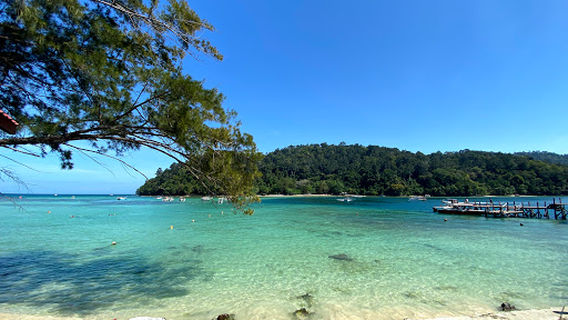 Gaya Island