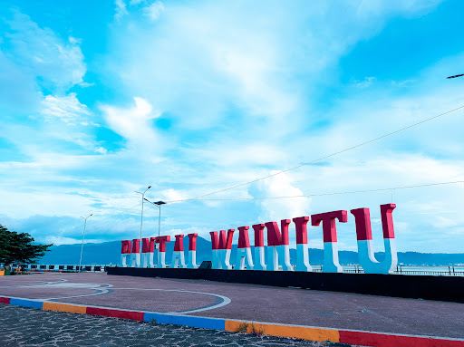 Pantai Wainitu