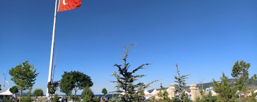 Tatvan Sahil Park