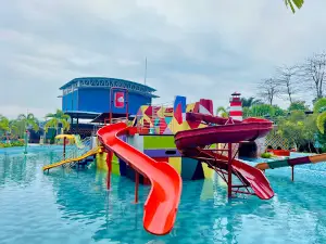 BIANGLALA WATERPARK KANDIS KM77
