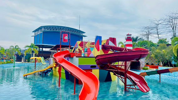 BIANGLALA WATERPARK KANDIS KM77