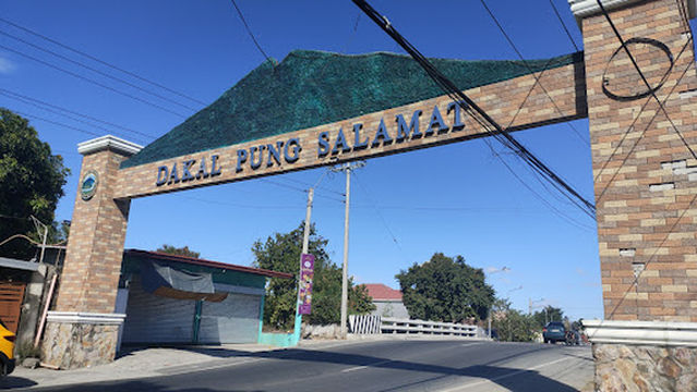 Arayat Pampanga Welcome Arch
