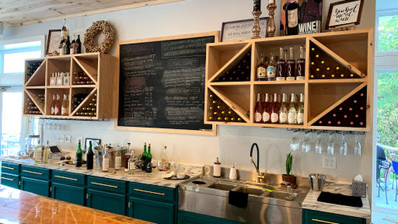 Galway Rock Winery / Saratoga Sparkling Co.