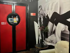 EDEN NIGHT CLUB