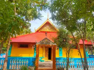 Wat Phra Phutthabat Na Hong (Wat Woen Kum)