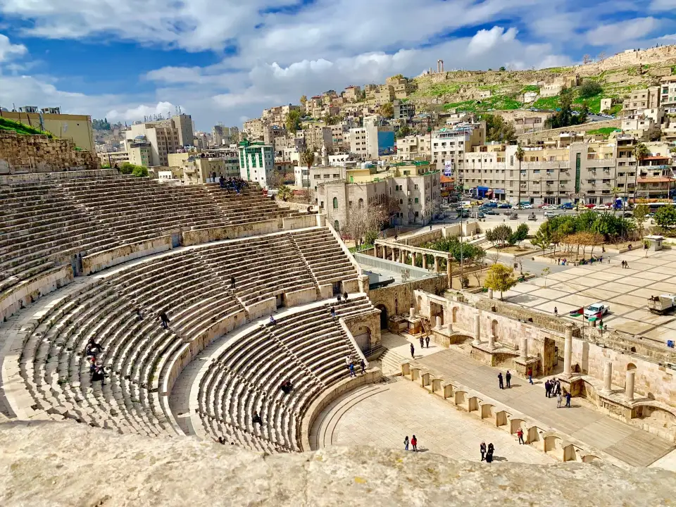 4_Roman Theater