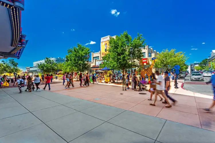 Hotels near Easton Town Center