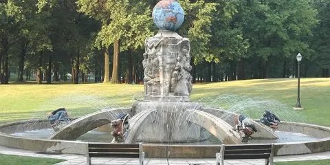 Light Dispelling Darkness Statue