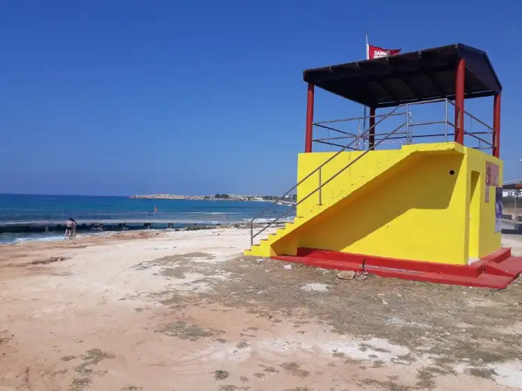 Hotels near Katsarka Beach