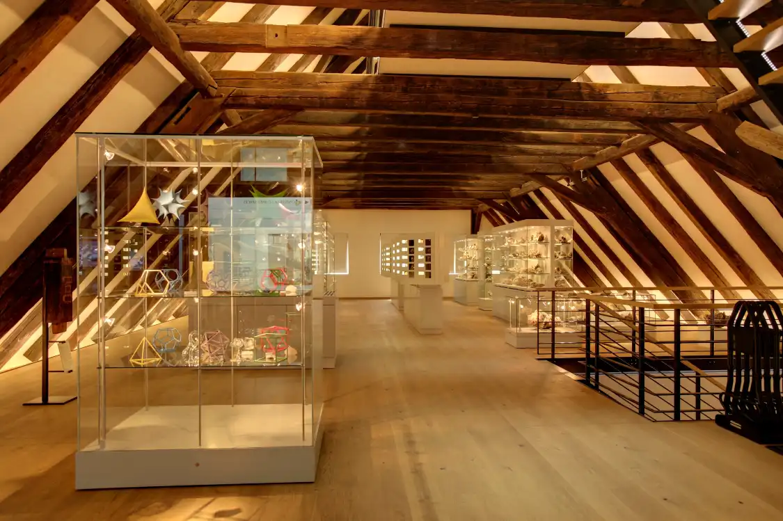 Hôtels à proximité de : MiMa - Museum fuer Mineralien und Mathematik